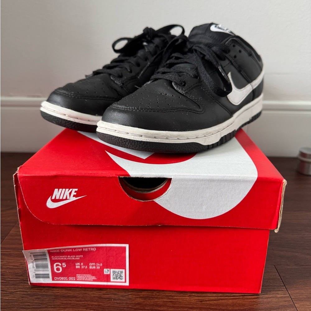 Nike Dunk Low Retro Black and White